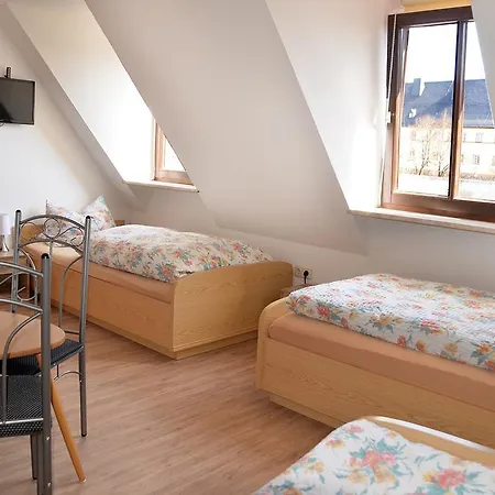 Gasthof Zwei Linden Pensionat *