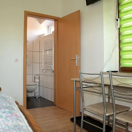 Gasthof Zwei Linden Pensionat *