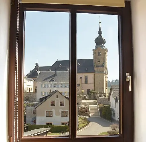 Πανσιόν Gasthof Zwei Linden